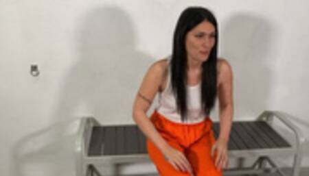 Althea escape challenge from hinghed handcuffs