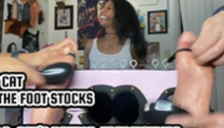 THAT CAT AND THE FOOT STOCKS - PART 2: CAT’S DOUBLE TICKLING