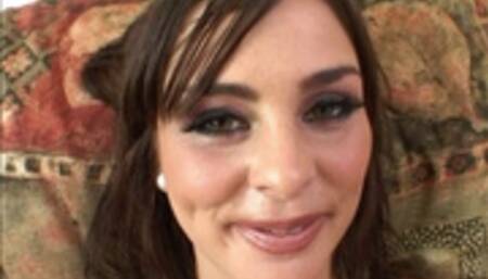 Isabel Came All The Way From England Just For Her Double Anal Bareback Gangbang! (1st half mp4)