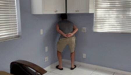 Step Auntie Kendra Spanks Bart