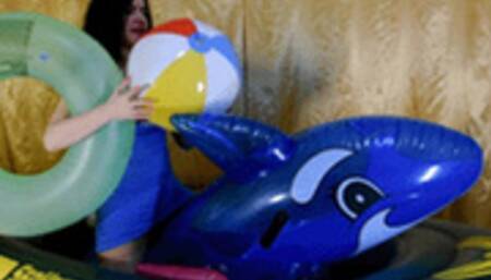 Playing with inflatable toys