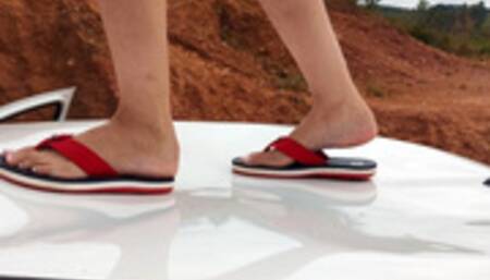 Trampling the roof of a Voyage