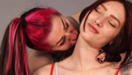 Kiss My Long Neck - HD MP4