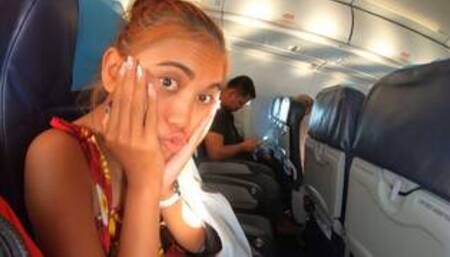 Amateurs airplane travel and horny Thai girlfriend sex once in the hotel