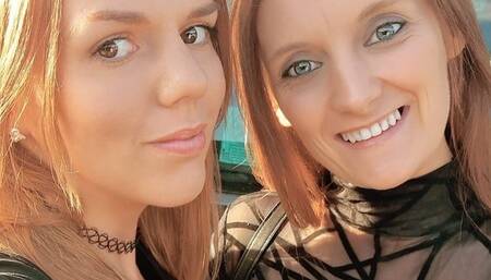 Rivermills90 & Jayne_W - UK AMATEURS KISSING ON MFC