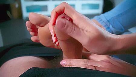 He Convinced Her To Jerk Him Off & Show Her Feet - He Left Her Hand & Sole Cum Splattered