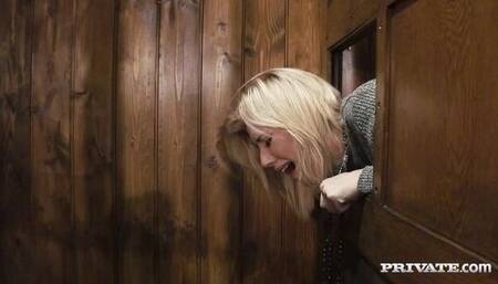 Blowjob xxx with pulchritudinous Yuffie Yulan from I Confess Files