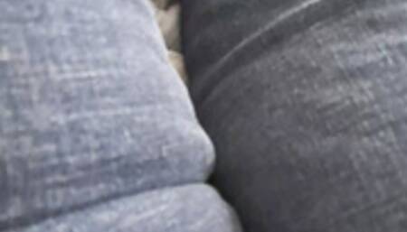 ASMR THICK AF THIGHS RUB PLUS FEET VIDEO BOMB