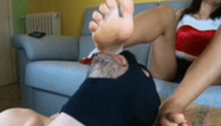 Amanda Christmas Barefoot Part