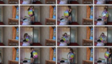 Svetlana is going on a date and inflates the ball