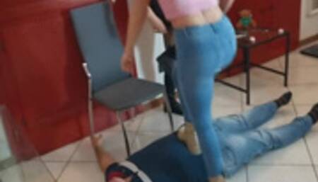 GEA DOMINA - JUMPING WITH MY FRIEND