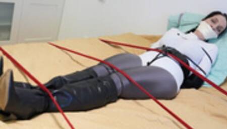 PAULA PERIL SUPERHEROINE - A DETECTIVE BONDAGE STORY