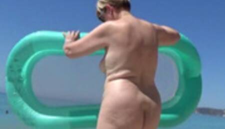 Blowing Up my Beach Lilo - Naked -2022