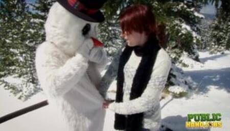 Public Handjobs Brandi de Lafey Strokes A Snowman