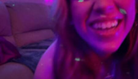 Night Time Raver Isabel Moon Gives Glow Blowjob till Swallow