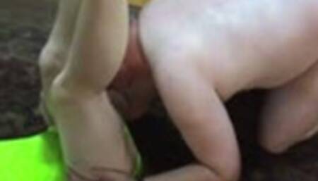 Hottie Wife Carmen Foot Worship And Footjob At The Office! (2nd half mp4)