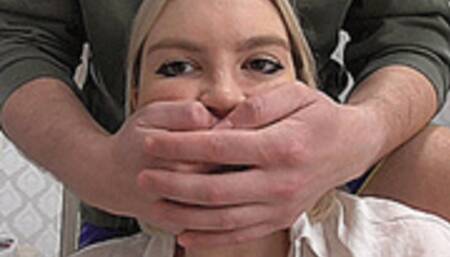 BIG EYES AND MOUTH CLOSURES!AVI