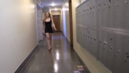 The Mesmerized Draining of Jacquelyn Velvets