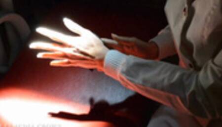 LICKING BLACK LATEX GLOVES