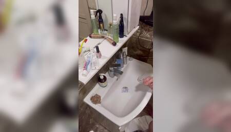 Teen Fap and Cum When Moms Don’t at Home