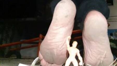 Giantess unaware Steps on tiny shrunken stepson Giantess Stepmom unaware foot crush