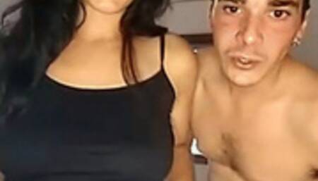 WEBCAM SEXTAPE SEXY CURVY BRUNETTE SEX MANY POSITIONS