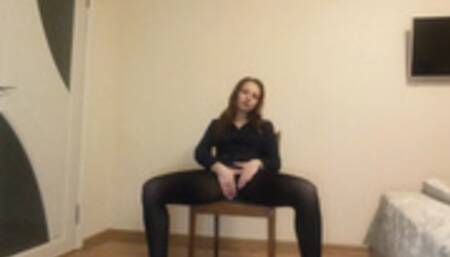 The goddess in black tights shows off her beautiful legs