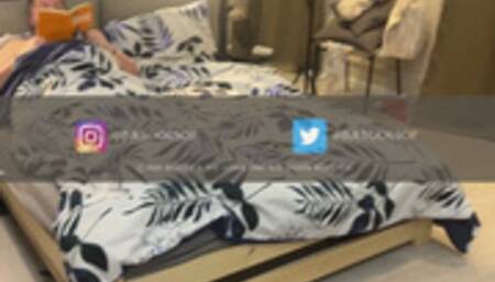 Reading interrupted! amateur WIFE gives hot blowjob and swallows whole load!