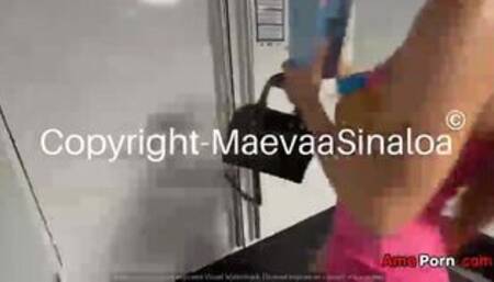 Maevaa Sinaloa  Je Me Fais Baiser Et Remplir La Chatte Au Cinéma Pendant Le Film Barb