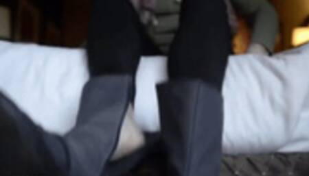 'leggings and barefeet' Hungarian milf invites you to her room, part 5, red toes, foot fetish