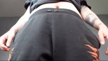 Stepsis Allergic Reaction makes her RAPIDLY GROW! MP4 1080