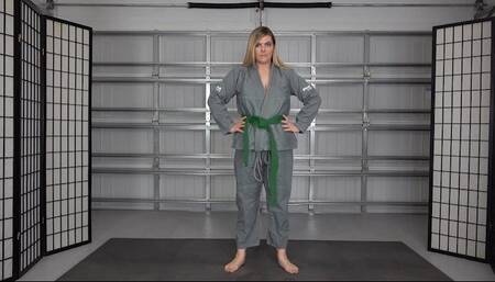 KENDRA LYNN'S STRONG KARATE HANDS (4K)