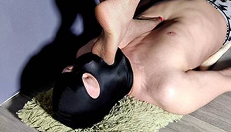 Evening Foot Fetish (4K)