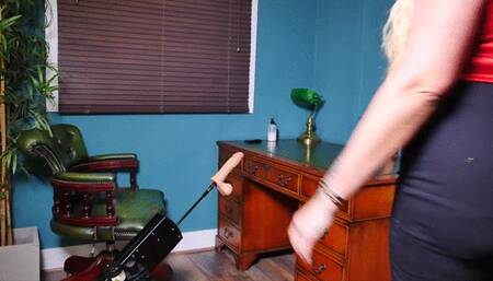 Secretary Fuck Machine Orgasm