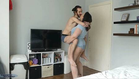 Lift & Carry In Blue (WMV)