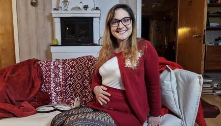 Neighbor Needs a Confidence Boost - 720p MP4