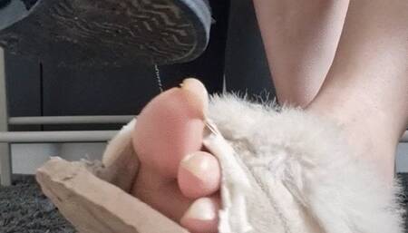 Goddess Samariel and Mistress Long toenails fluffy slippers worship