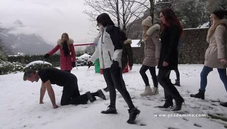 GEA DOMINA - Villa of the Dominatriex - Beating in the snow (Mobile)