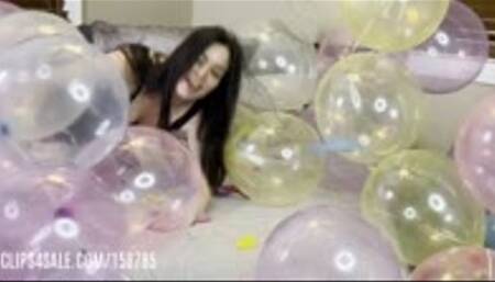 Soap Balloon Popping Fun