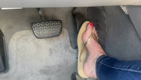 Cranking 2003 Toyota Camry