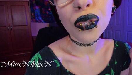 Spit and Smear : Black Lipstick 2