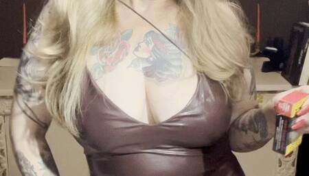 Crush - Nose exhales - Linda Lady all in vinyl, smoking like a true imposing and seductive queen - Long dress PVC Vinyl