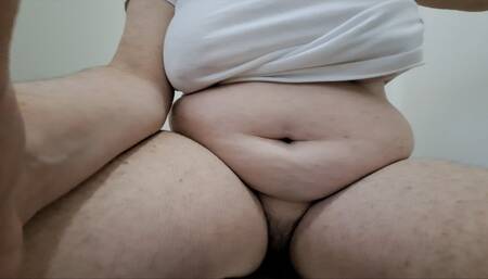 PEEING WITH ANNIE PEE