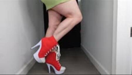 Calves Flex in Red and White Lace up Ankle Boots MP4 1080