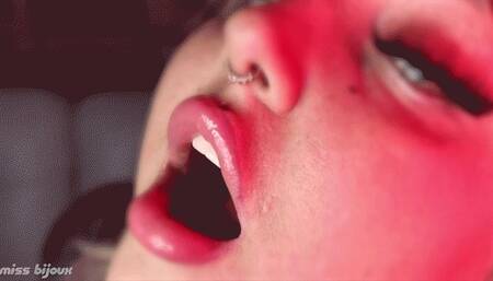 Shiny Lips Orgasm Denial (HD)