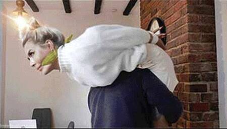 Daisy Dillon in: It's That Babe from the Beach Store! She's Onto Us - Hide Her Ass Somewhere While We Load Up & Haul Out! (Bonus Cut) (WMV)