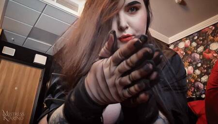 Today you can worship my legs in nylons POV - [720p]