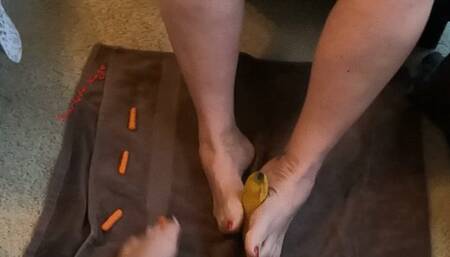 Scarlett Kage and female partner in Foot Food Fight -Go Pro- foot worship, sensual foot play, girl on girl, food, food smashing, crushing, toes MP4