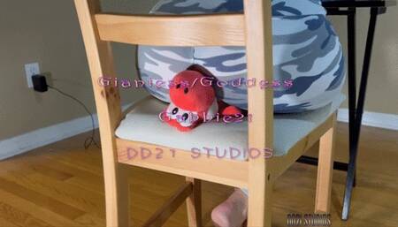 Goddess Gabbie21 Shrunken Study Group pt 1