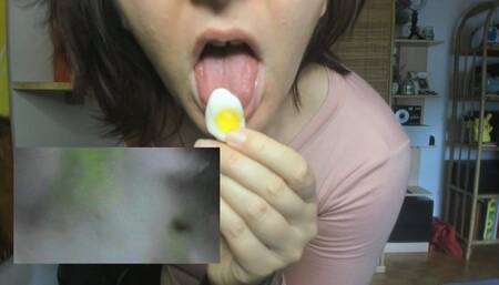 Eating gummies with a PillCam inside my stomach - Watch the gummies slowly melt inside me 4K